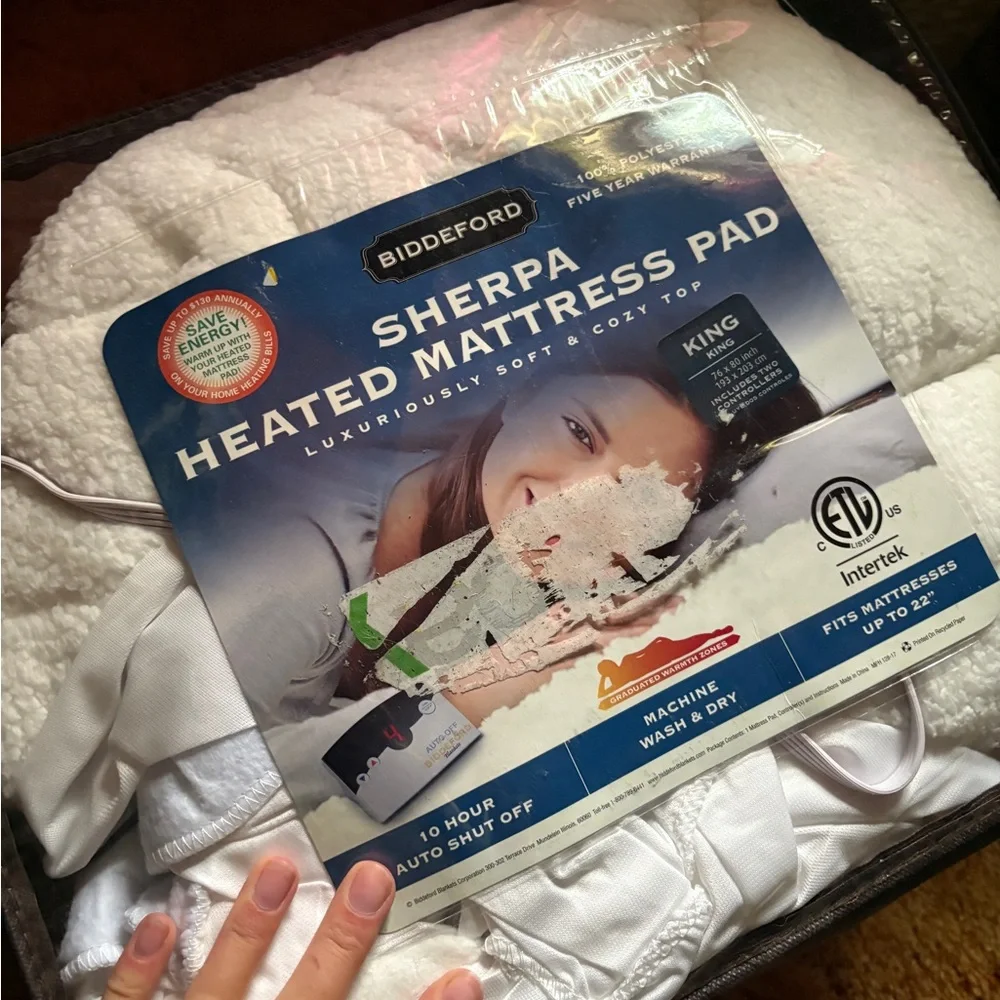 Biddeford White Sherpa Heated Mattress Pad - Plush Warmth King New in package